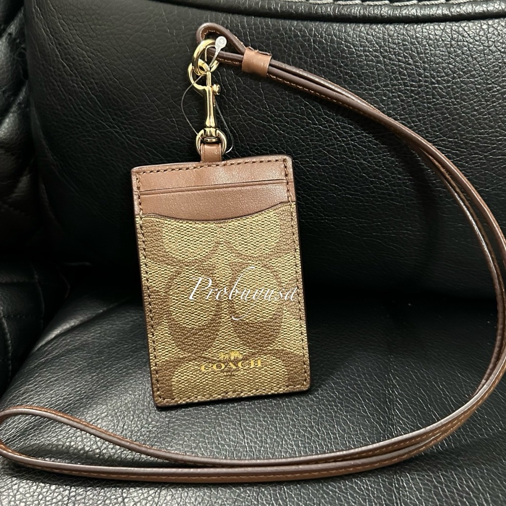 NWT Coach Id Lanyard In Signature Canvas KHAKI SADDLE STYLE ID: 63274